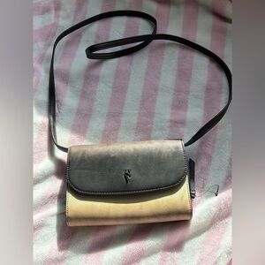 Vera Wang Black and Tan Crossbody Bag